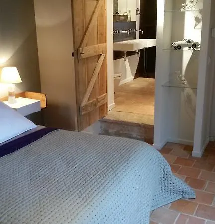 La Ruette Aux Loups Pensión *